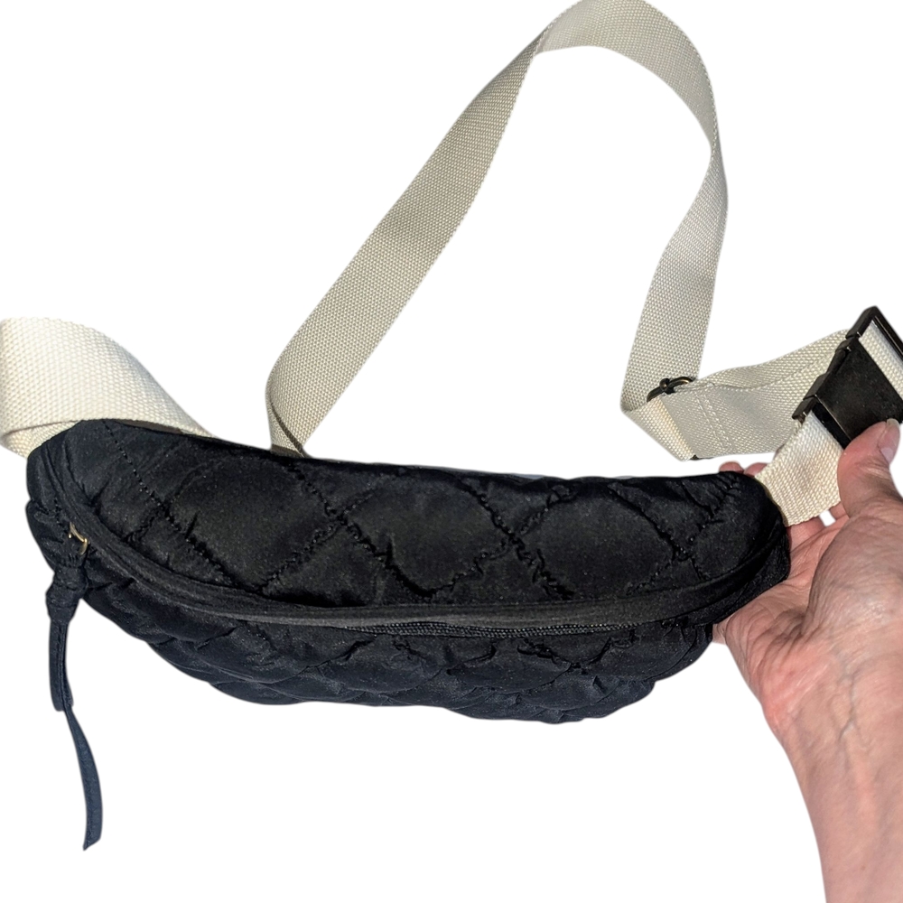 Frye and Co. Quilted Nylon Belt Bag, Adjustable Straps, NWT - Picture 8 of 9